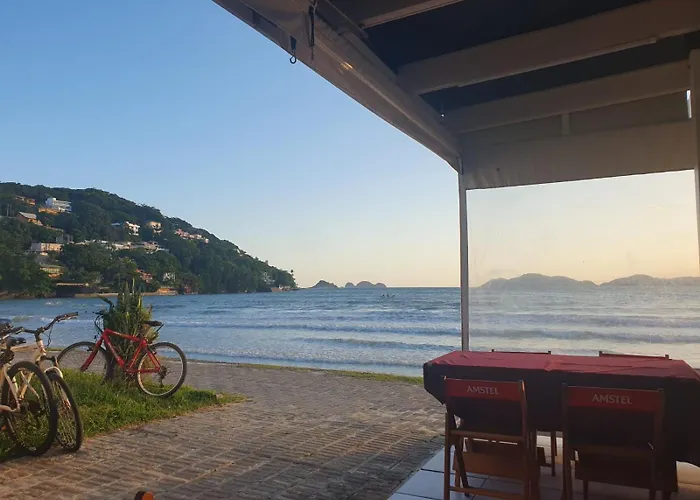 Apartamento Em Condominio- Acolhedor-Frente Mar-Enseada-Tortuga