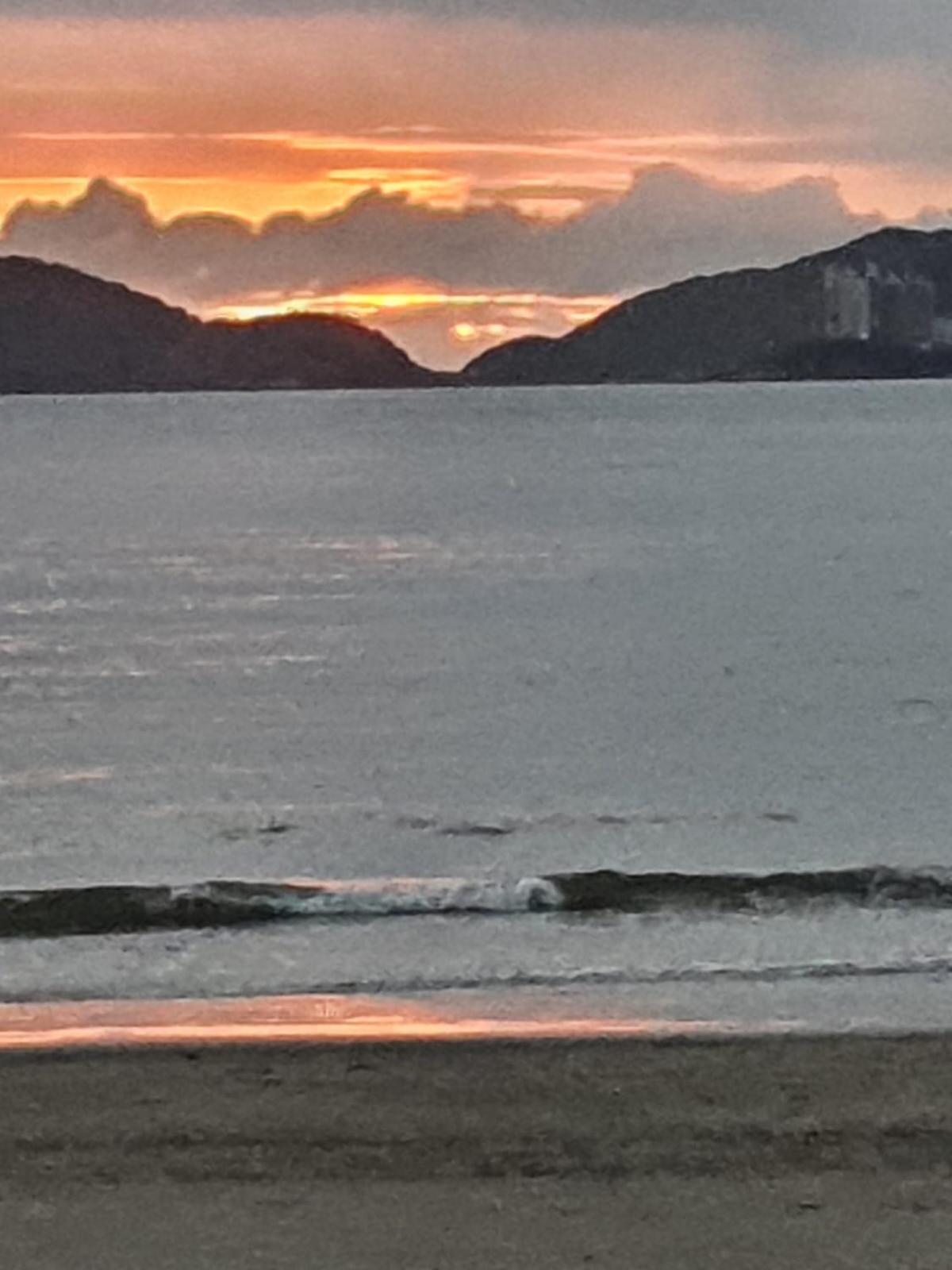 公寓 Em Condominio- Acolhedor-frente Mar-enseada-tortuga *